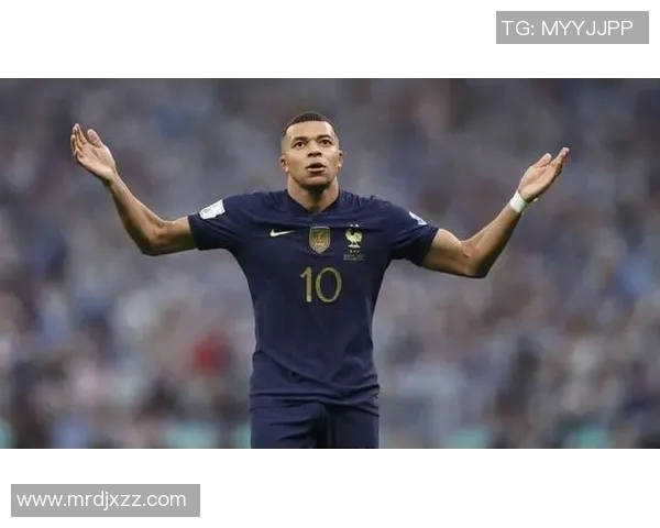 没有纹身的足球球星：这些天赋异禀的运动员以自然魅力征服赛场